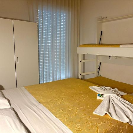 Hotel Sport Rimini Exteriör bild