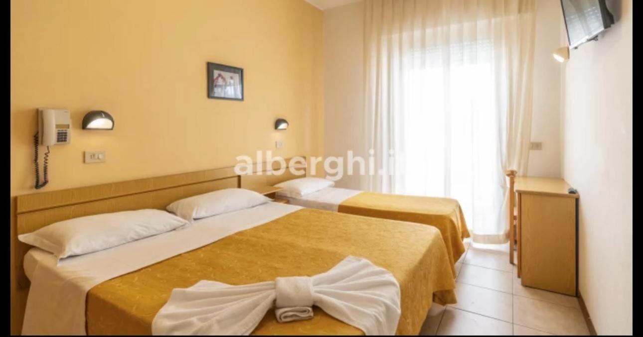 Hotel Sport Rimini Exteriör bild