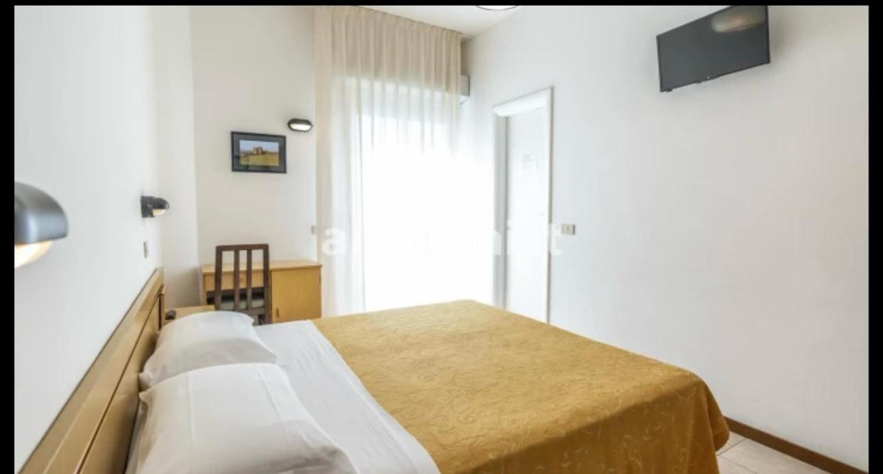 Hotel Sport Rimini Exteriör bild
