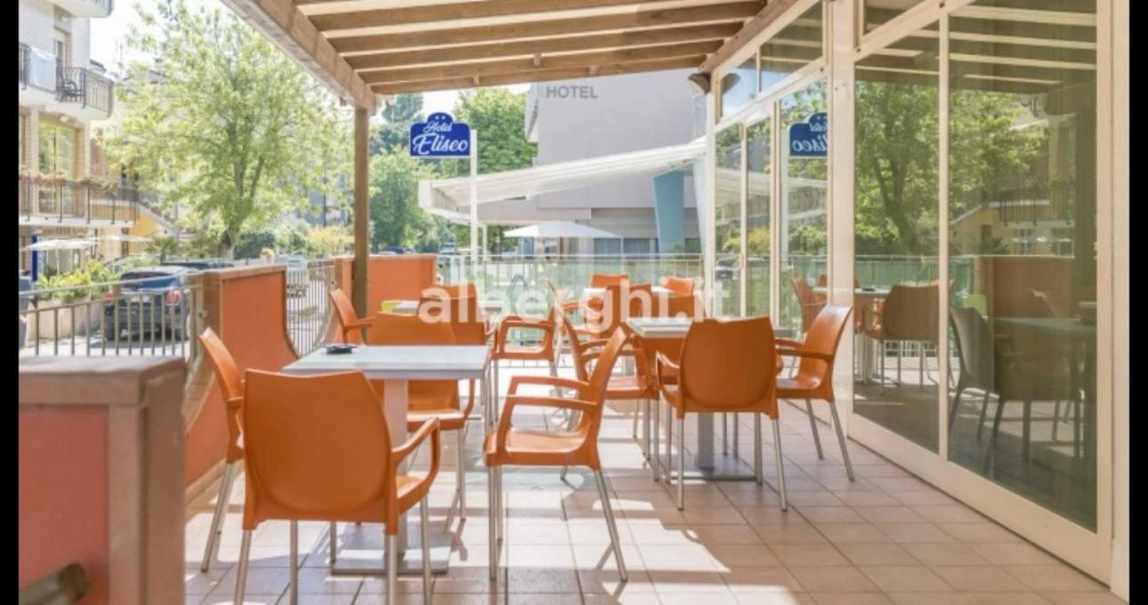 Hotel Sport Rimini Exteriör bild