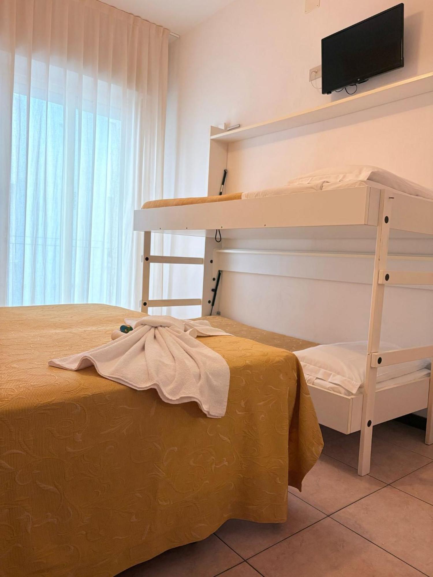 Hotel Sport Rimini Exteriör bild