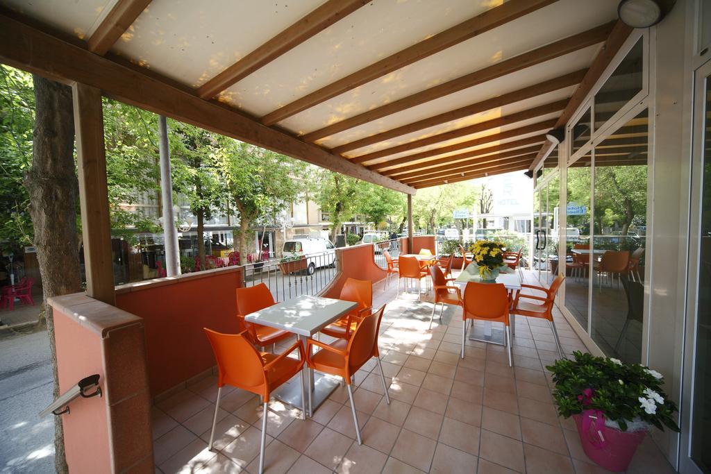 Hotel Sport Rimini Exteriör bild