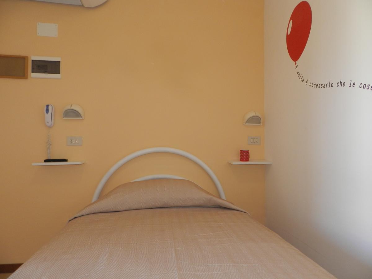 Hotel Sport Rimini Exteriör bild
